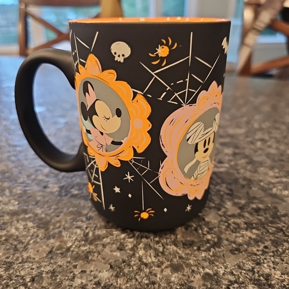 Disney Halloween Mug Black Soft Touch - Picture 4 of 8